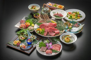 旬の野菜を見極め、ふんだんにつかった料理