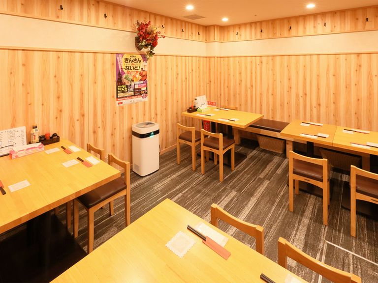 飲み放題付きのコースもあり、宴会におすすめ