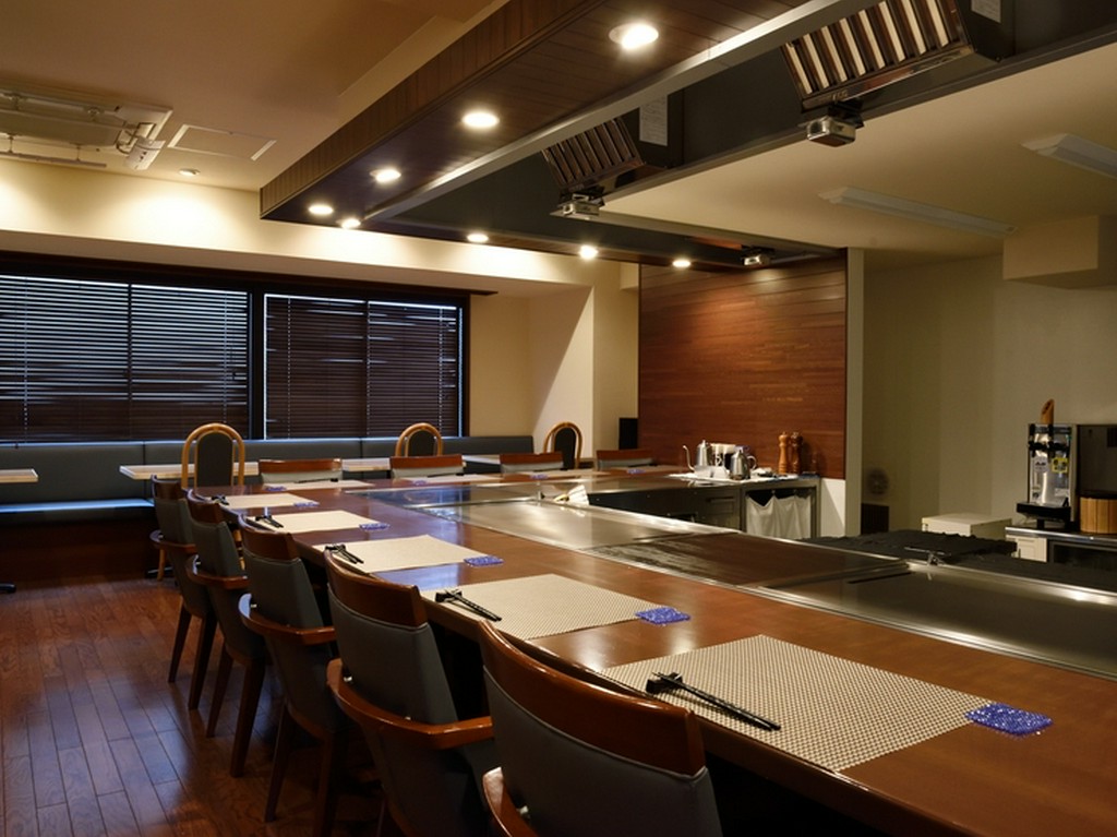 スタイリッシュな雰囲気で、記念日やデートなどにお誂え向き