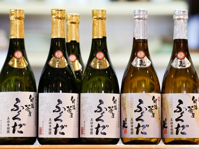 鹿児島のおいしい焼酎や日本酒も充実し、『ひれざけ』も好評