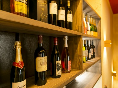 上質なワインに酔いしれる。酒肴との相乗効果でずっと続く幸福感