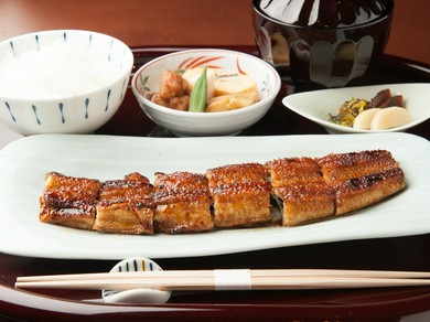 香ばしい甘タレをたっぷりつけた『長焼』