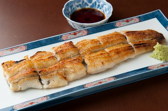 鰻そのものをシンプルに味わう『白焼』