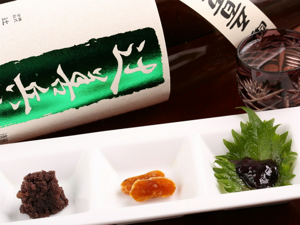 お酒の肴に最適な「珍味」