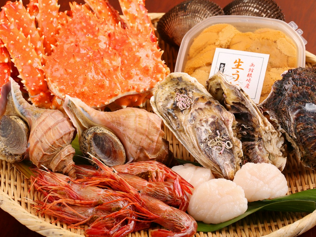 魚の目利きに自信あり。知識や経験を駆使し、上質な魚介を厳選