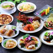 中国の特級香辛料と国産の野菜や肉をふんだんに使った本場四川の料理を味わえます。煮込み料理や鉄板焼きなどのメニューも充実。辛さだけではなく、香りや旨みが調和したおいしさは一度食べるとやみつきに。