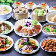 看板メニューの『四川マーボー豆腐』や人気の『北京ダック』が入った全9品の『ファミリーコース』（3～5名）が2種類あります。点心やおこげ料理、デザートまで子どもからご年配の方まで楽しめる料理が満載です。