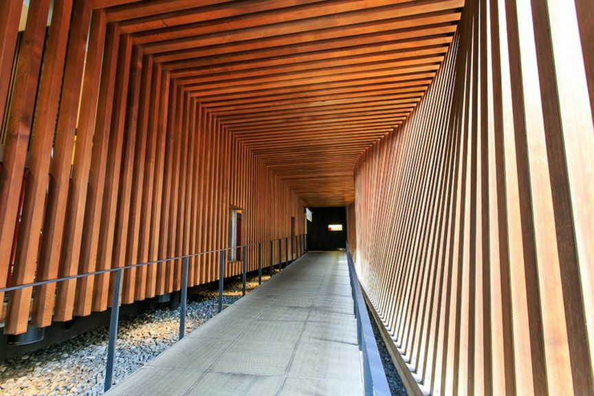 お店に足を踏み入れた瞬間から、ワクワク感を募らせる空間演出