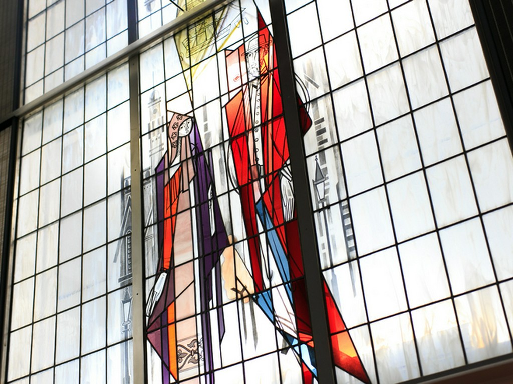 文明開化の時代を思わせる、エキゾチックな香りを漂わせた店内