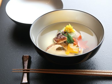 北新地でいつもよりちょっと贅沢に。本格和食で女子会を
