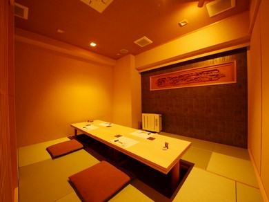 離れの個室「離宮」で思い出に残る特別な宴会を