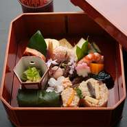 食材の持ち味を生かした、炊き合わせの『縁高盛り』