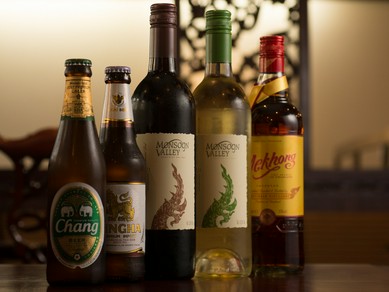 ドリンクが種類豊富。お店こだわりのタイワインで乾杯