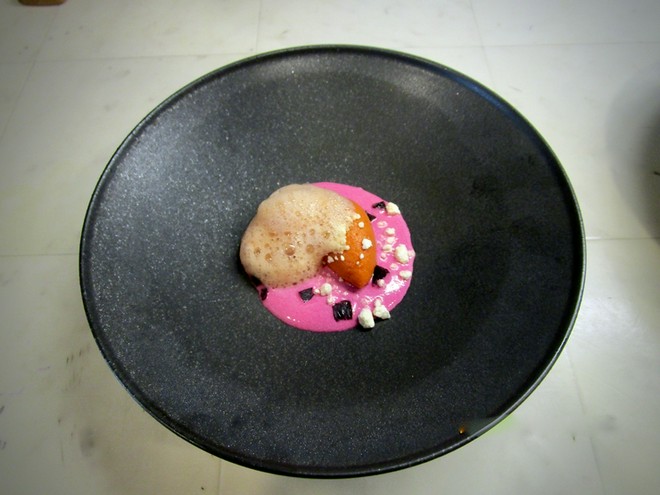 食器・内装にこだわっている