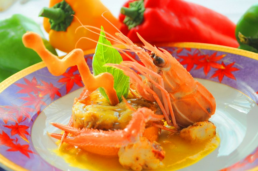 遠方からの商談相手や大切な会談でいただく、地元食材の料理