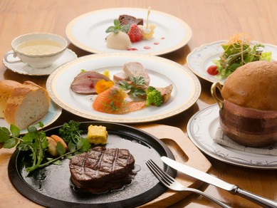 記念日やお祝いごとに最適。おまかせコースで思い出に残る一日を