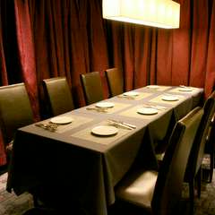 9階フロア特別個室は接待やお顔合わせ等大事なお食事の席に最適