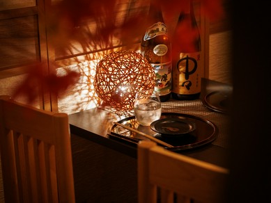 料理もお洒落に魅せる、居心地の良さが抜群の居酒屋