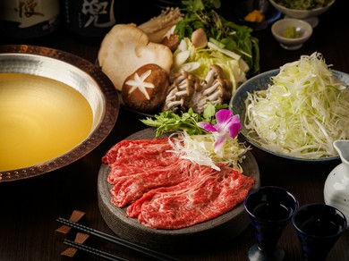 2時間の飲み放題が含まれている、嬉しいコース料理