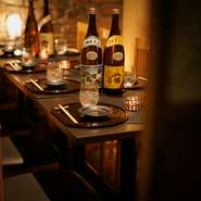 どこか懐かしさを感じさせてくれる、九州の食材にこだわった料理。新鮮な馬肉や九州産黒毛和牛などの贅沢な食材に、思わず顔がほころびます。接待や商談で、会話が広がるきっかけとなりそうです。
