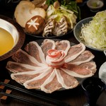 しゃぶしゃぶ食べ放題コース♪和牛握り　いくら乗せ・国産牛の低温調理ユッケや蟹など人気料理を全部堪能♪