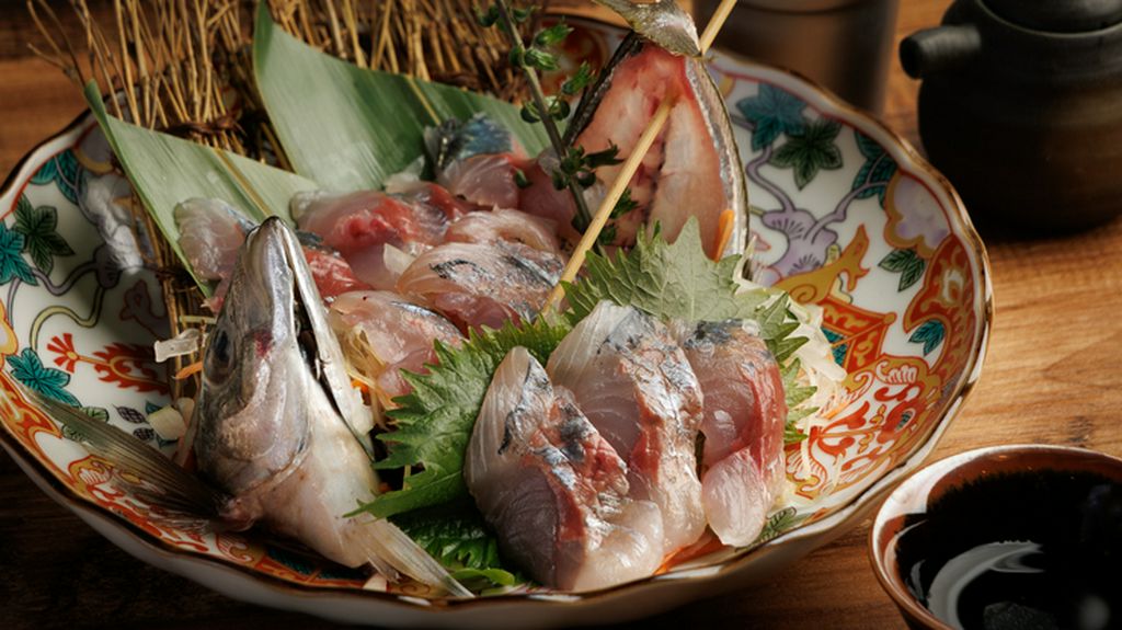 食材は各地から直送しています