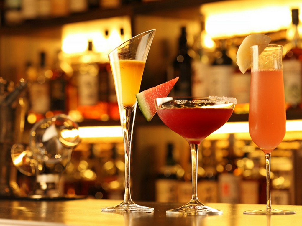 旬のフルーツならではの瑞々しさ『フレッシュフルーツカクテル』と『フレッシュベジタブルカクテル』