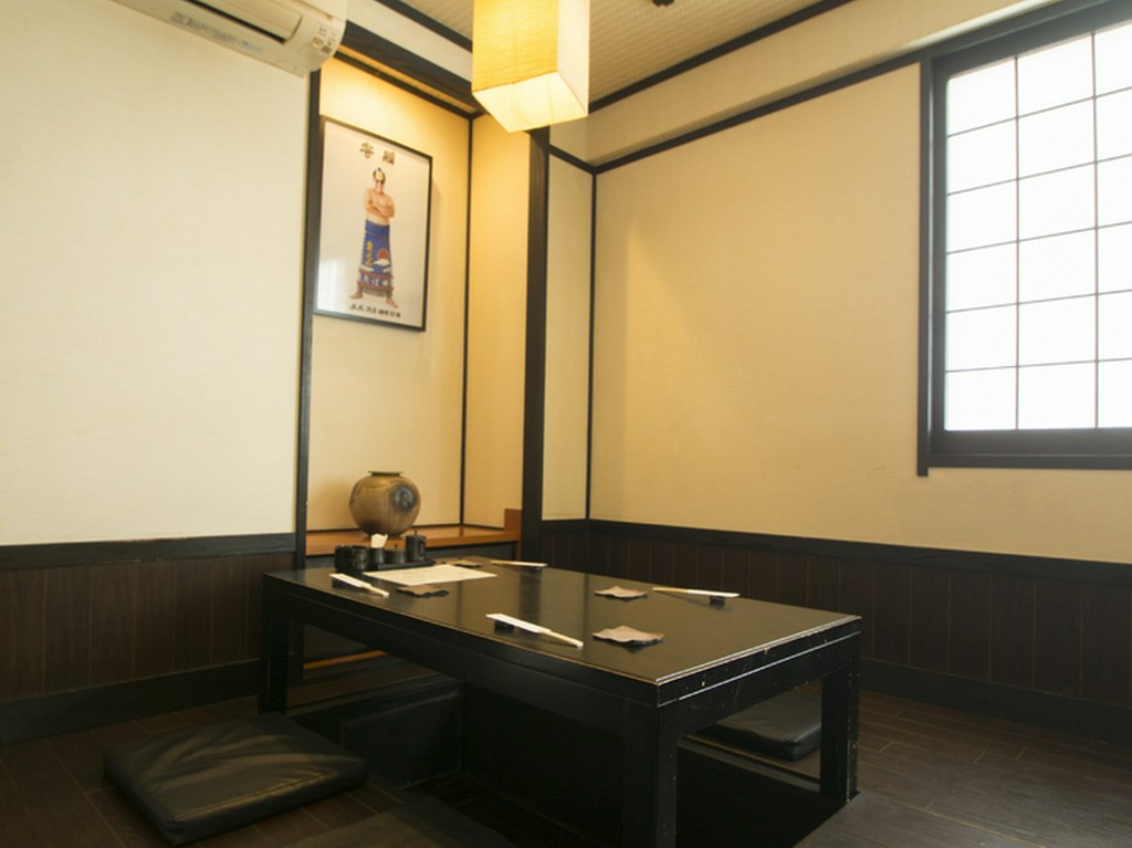 鮮度抜群の魚料理やお肉の鮮度にもこだわった食材を、個室で堪能