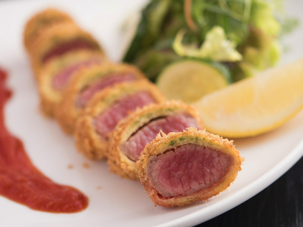 宮崎牛のレアカツ