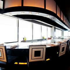 特別なデートに。神戸港を一望できるすばらしいロケーション