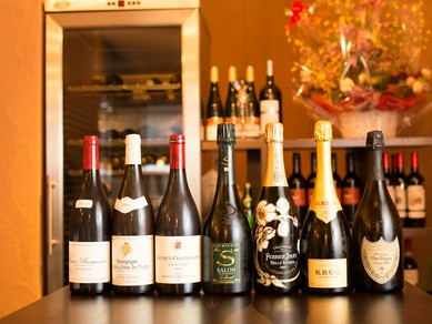 毎日でも飲みたい！厳選ワインは充実のラインナップ