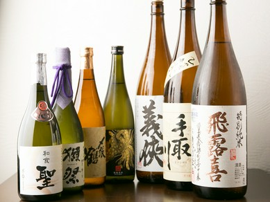 料理に合わせて、幅広い味が嗜める納得の品揃え。焼酎も充実