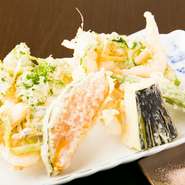 旬の味覚をサクサクの揚げたてで味わう『天ぷら』