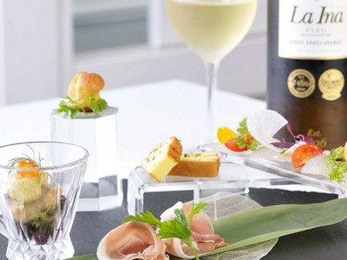 種類豊富に取り揃えられた芳醇な香りと味のワイン