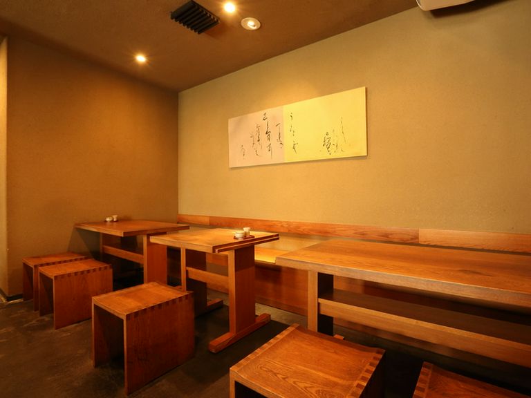 一品料理と日本酒を自分へのささやかなご褒美にする