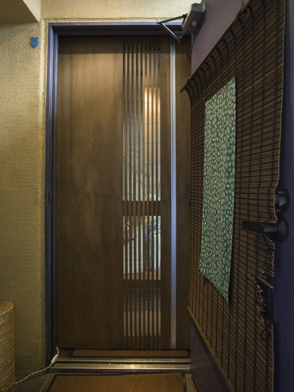 自宅にいるようなくつろげる雰囲気の料理屋