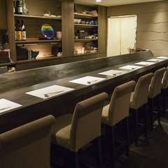 ワイン好きの店主と女将がチョイスする種類豊富なドリンク