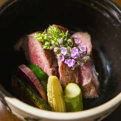 和牛の旨みで野菜の味わいもさらにアップした『但馬牛と旬彩の胡麻酢和え』