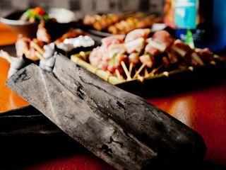 但馬鶏の魅力を引き出す、紀州備長炭