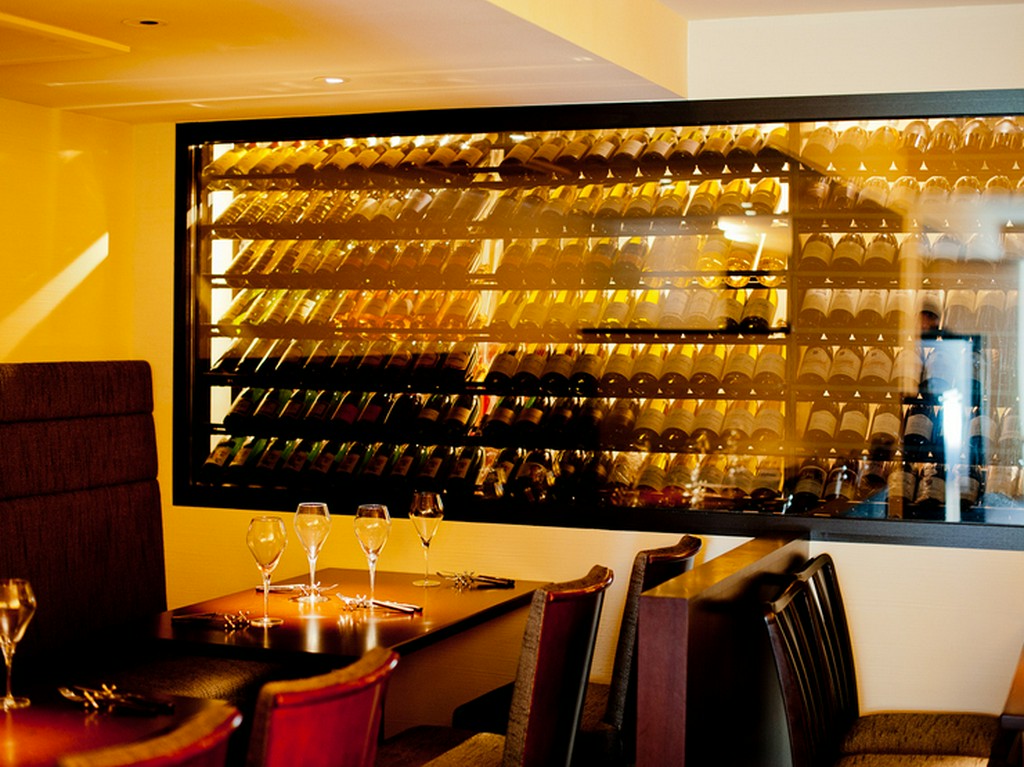 シェフソムリエ厳選。豊富なワインリストが魅力