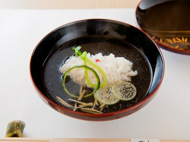 体に染みわたる出汁が優しい味わい『ぼたん鱧』