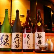 料理の邪魔をしない、後味のすっきりした日本酒や焼酎が取り揃えられています。
お酒の管理体制が素晴らしい、信頼できる酒屋さんから仕入れているので、その味わいはお墨付き。ぜひ料理と一緒に楽しんでみては。

