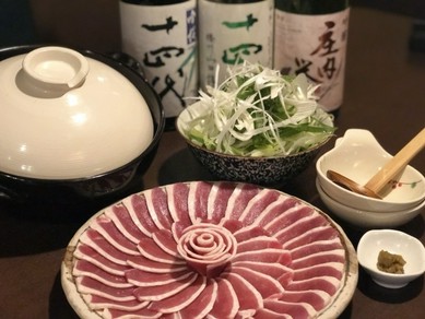 飲み放題付きの宴会コースで料理もお酒も存分に