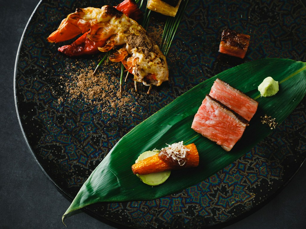 フレンチの高級食材と地産地消の旬を堪能する