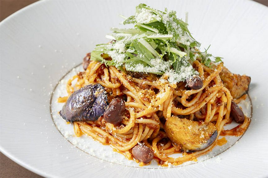 茄子と金時豆のスパゲティ ボロネーゼ