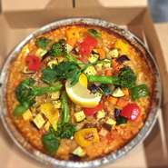 (S)1-2人前￥2500込み　(M)2-3人前￥3400込み