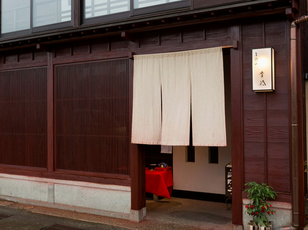 大正時代の古民家で風情ある時間を