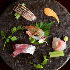 地物中心の名物『お造り』