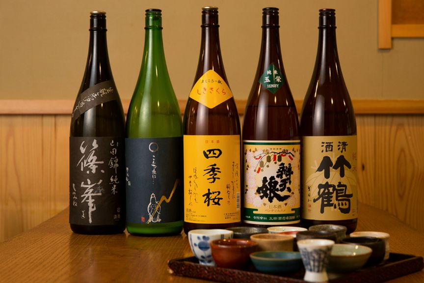 香りの落ち着いた、店主好みの日本酒をオンリスト