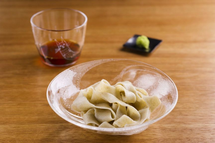 しっかりと噛みしめることで蕎麦本来の旨みが引き立つ3種の『蕎麦』